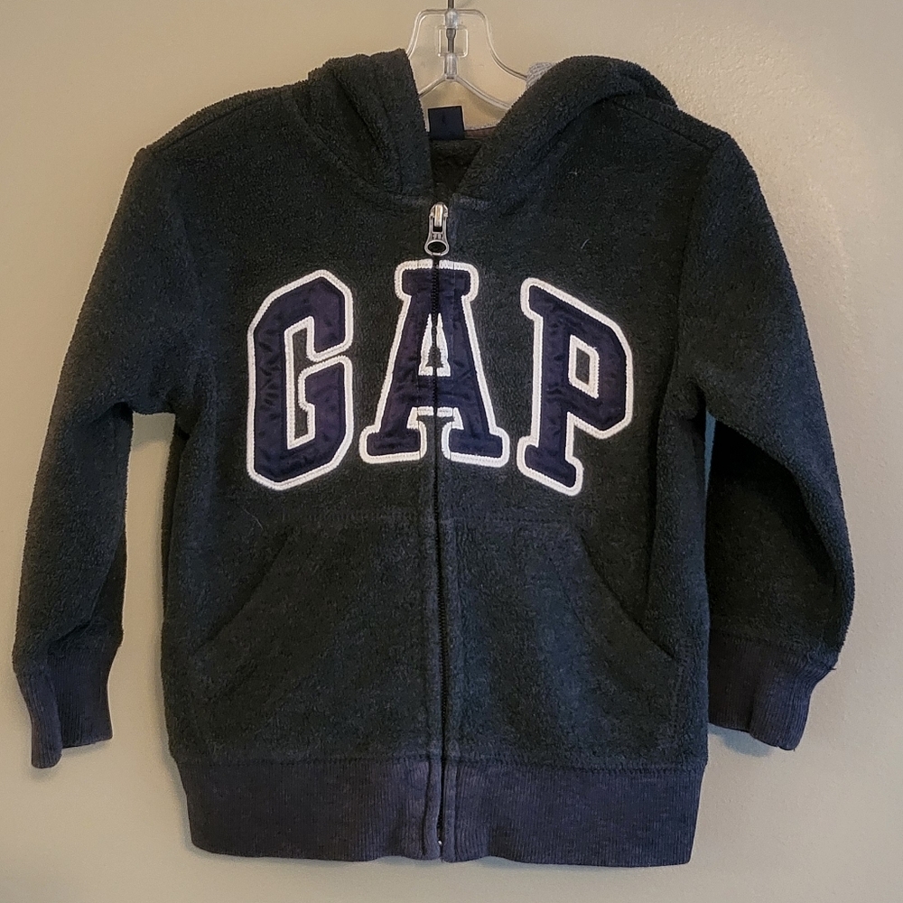 GAP charcoal fleece zip up hoodie